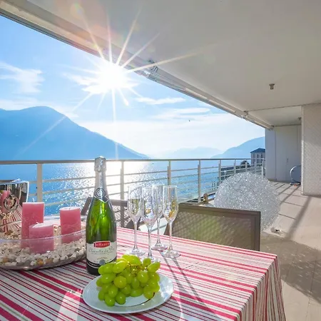 Love Nest On The Lake